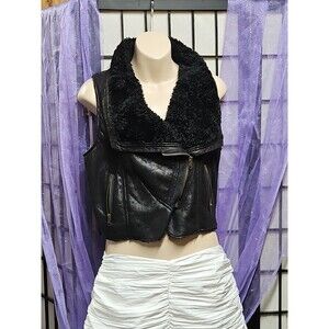 Bar III Black Faux Leather Asymmetrical Cropped Sherpa Lined Motorcycle Vest M